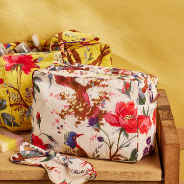 -25%: Birds of Paradise-toilettaske i økologisk bomuld