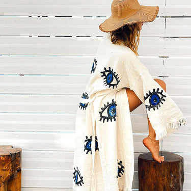 -25%: Lang Evil Eyes-kimono i økologisk bomuld